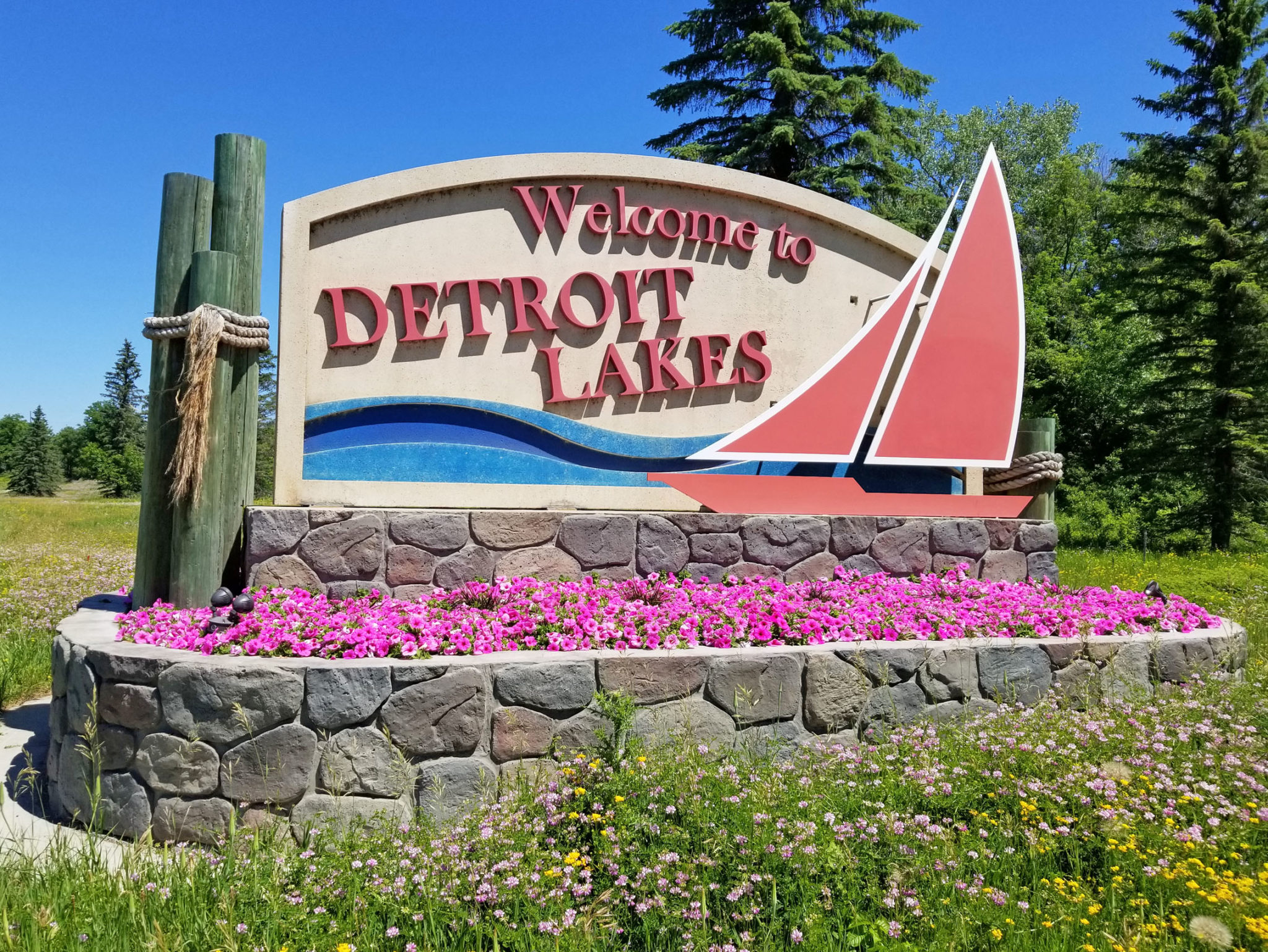 Visit Detroit Lakes, Minnesota | Vacations, Meetings, Weddings and more!